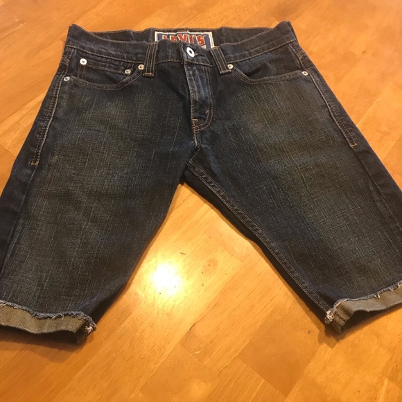 LEVIS skinny 511 Shorts - Picture 2 of 6
